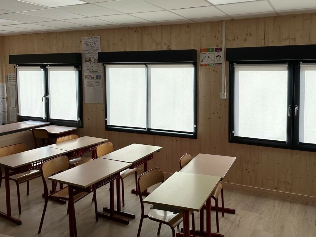 salle de classe en bois modulaire
